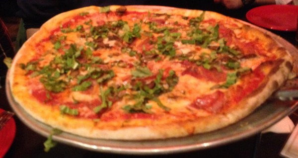 Fresh basil, prosciutto & mushroom :)